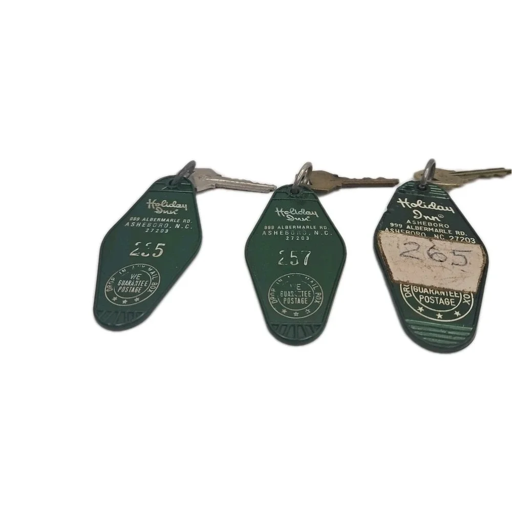 Vintage Hotel Motel Room Keys and Fob‎ Holiday Inn Asheboro NC 235 257 265